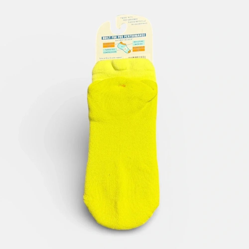 Blue Q Vibrant Yellow I F**king Love It Put Here Sneaker Socks - Picture 3 of 5